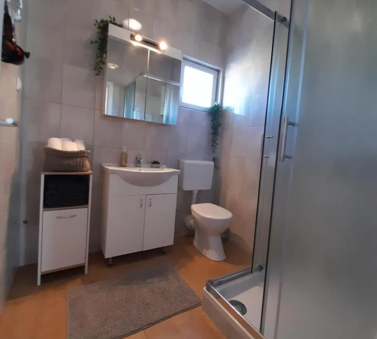 Apartmán Ivo I Kata Vir