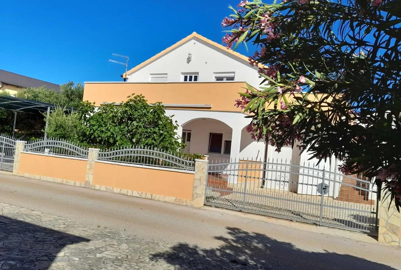Apartmán Ivo I Kata Vir